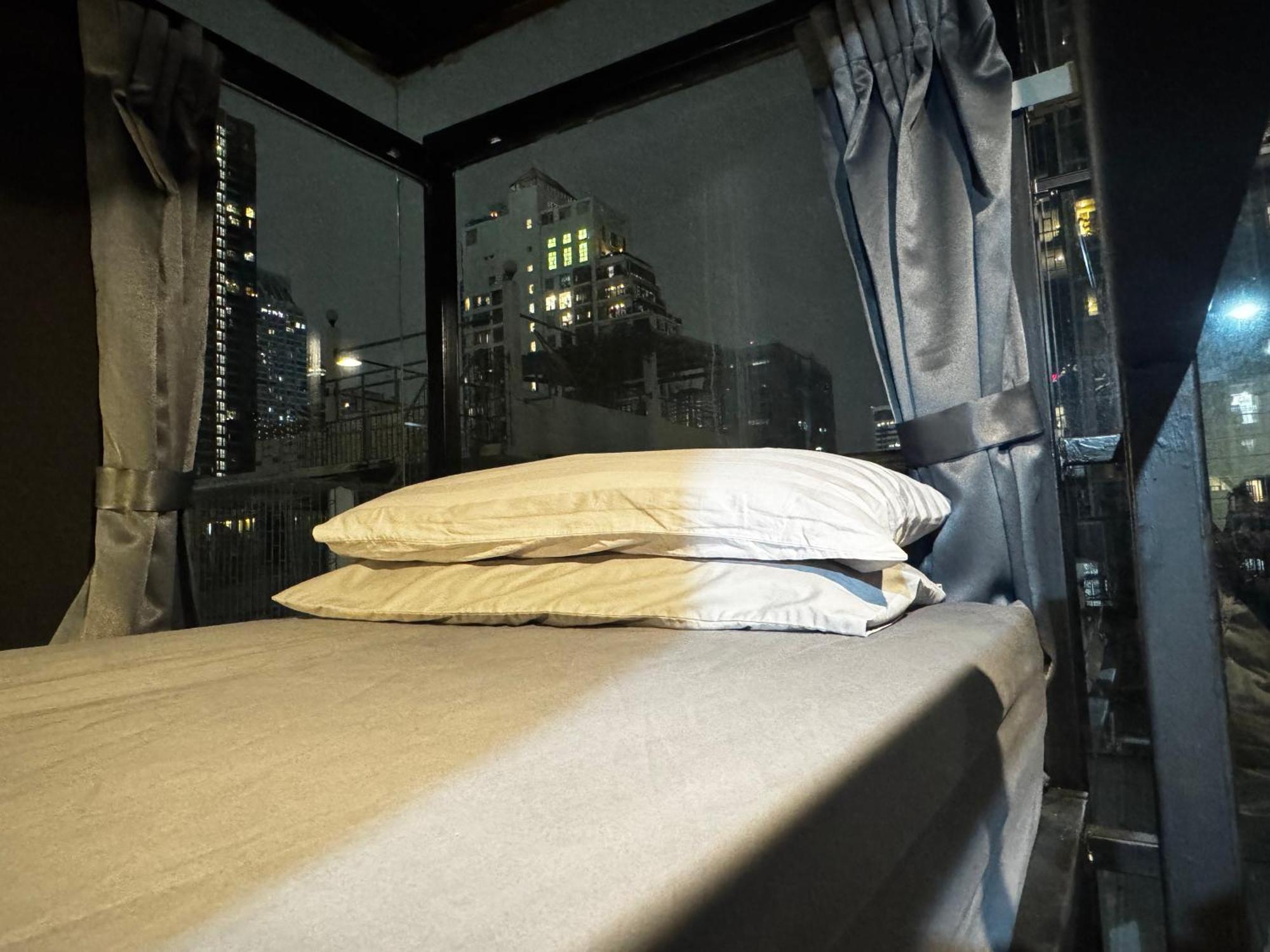 Stay At Pan Hostel Bangkok Ngoại thất bức ảnh