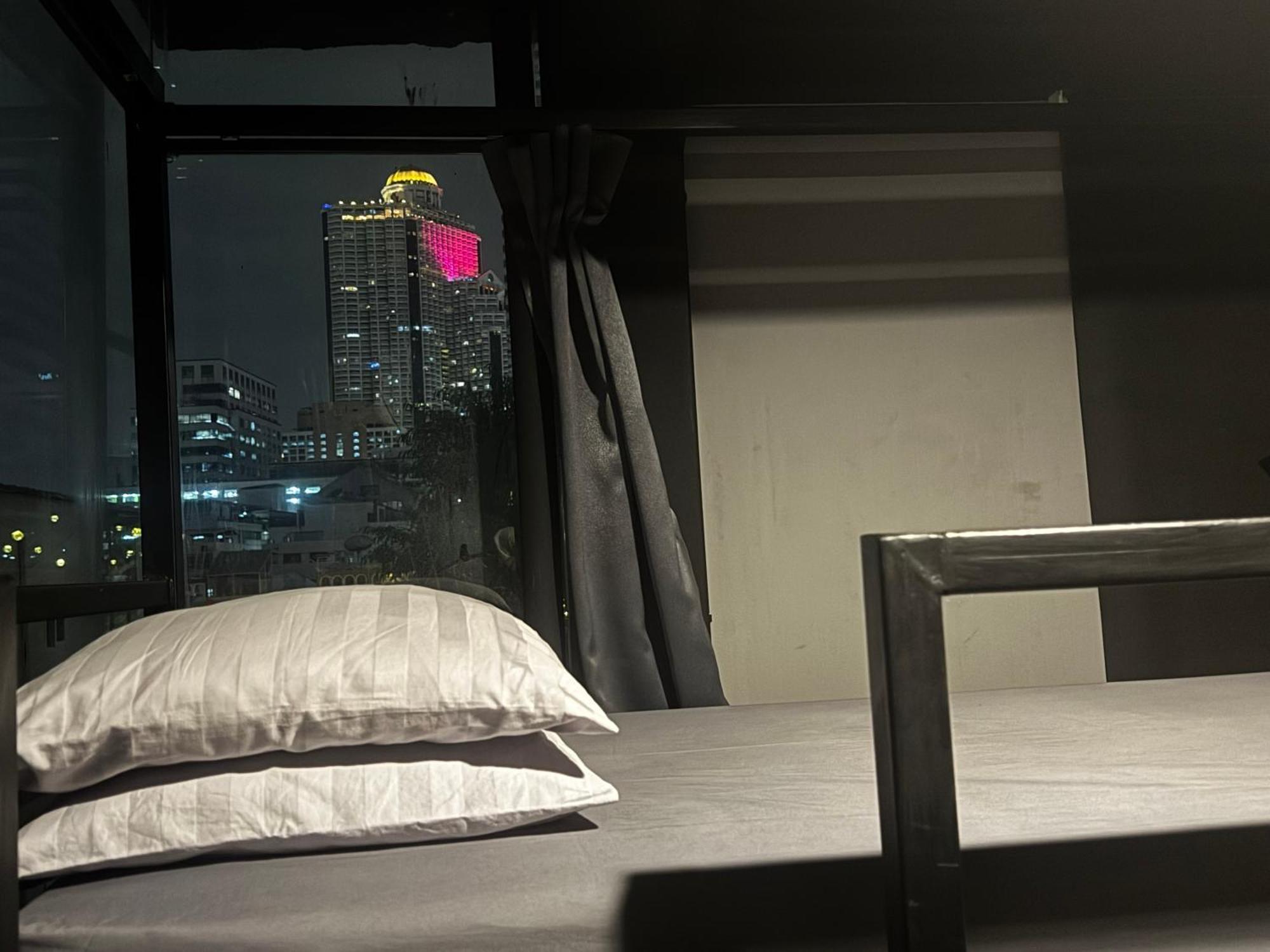 Stay At Pan Hostel Bangkok Ngoại thất bức ảnh