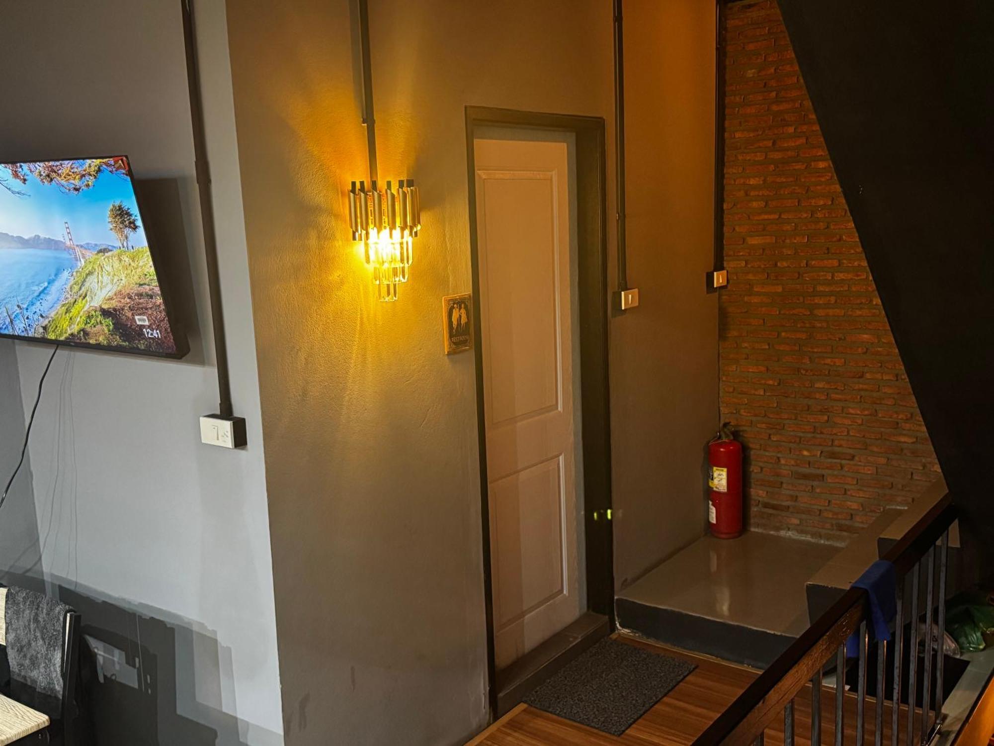 Stay At Pan Hostel Bangkok Ngoại thất bức ảnh