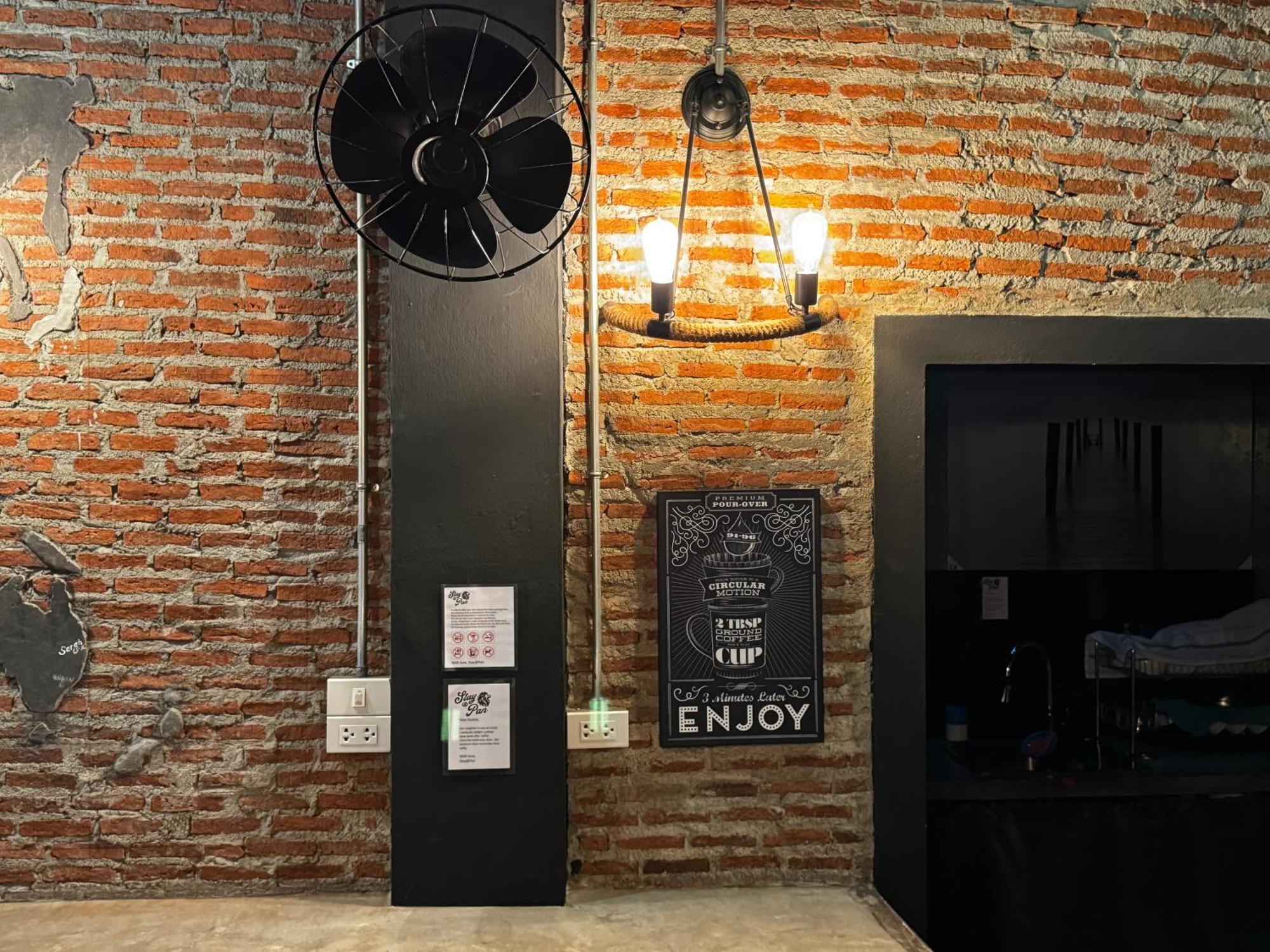 Stay At Pan Hostel Bangkok Ngoại thất bức ảnh